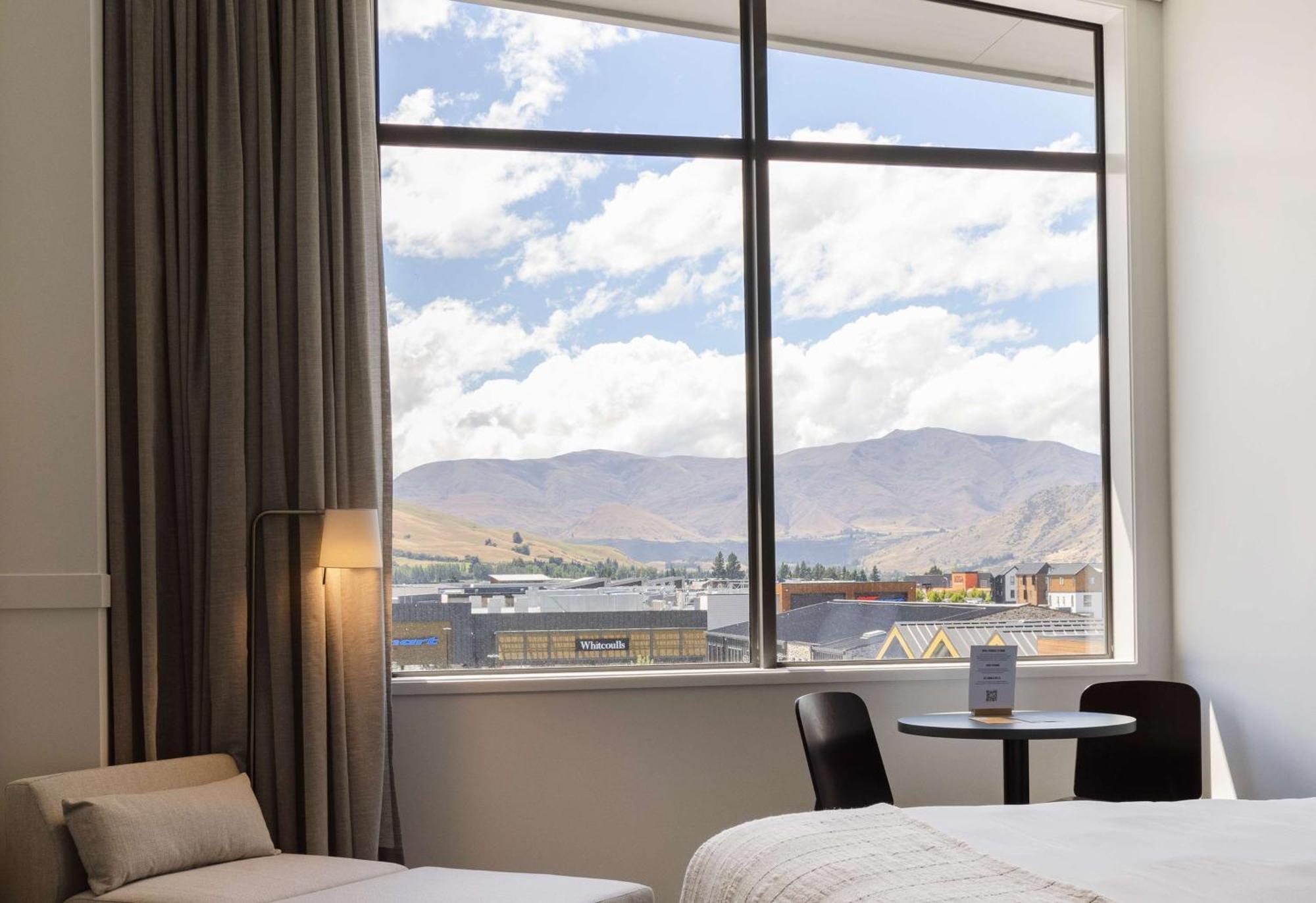 ซูดิมา ควีนส์ทาวน์ ไฟว์ไมล์ Hotel ภายนอก รูปภาพ